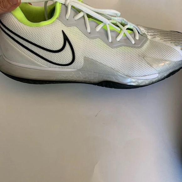 - Nike air zoom vapor cage tennis  and pickle ball shoes. Size 13 - Picture 11 of 15
